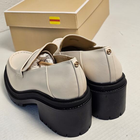 Michael Kors Rocco Heeled Loafer 9.5 LT Cream - Picture 3 of 4